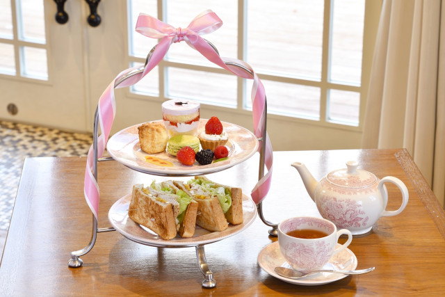 箱根スイーツコレクション商品　「スプリングアフタヌーンティー～a treat for myself～」